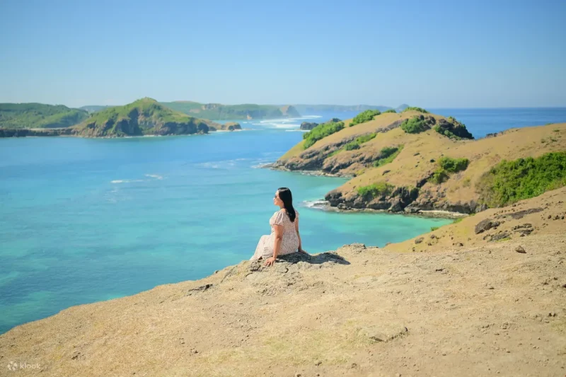 Lombok Private Sukarara Village, Kuta Beach, Merese Hill and Tanjuang Aan Day Tour