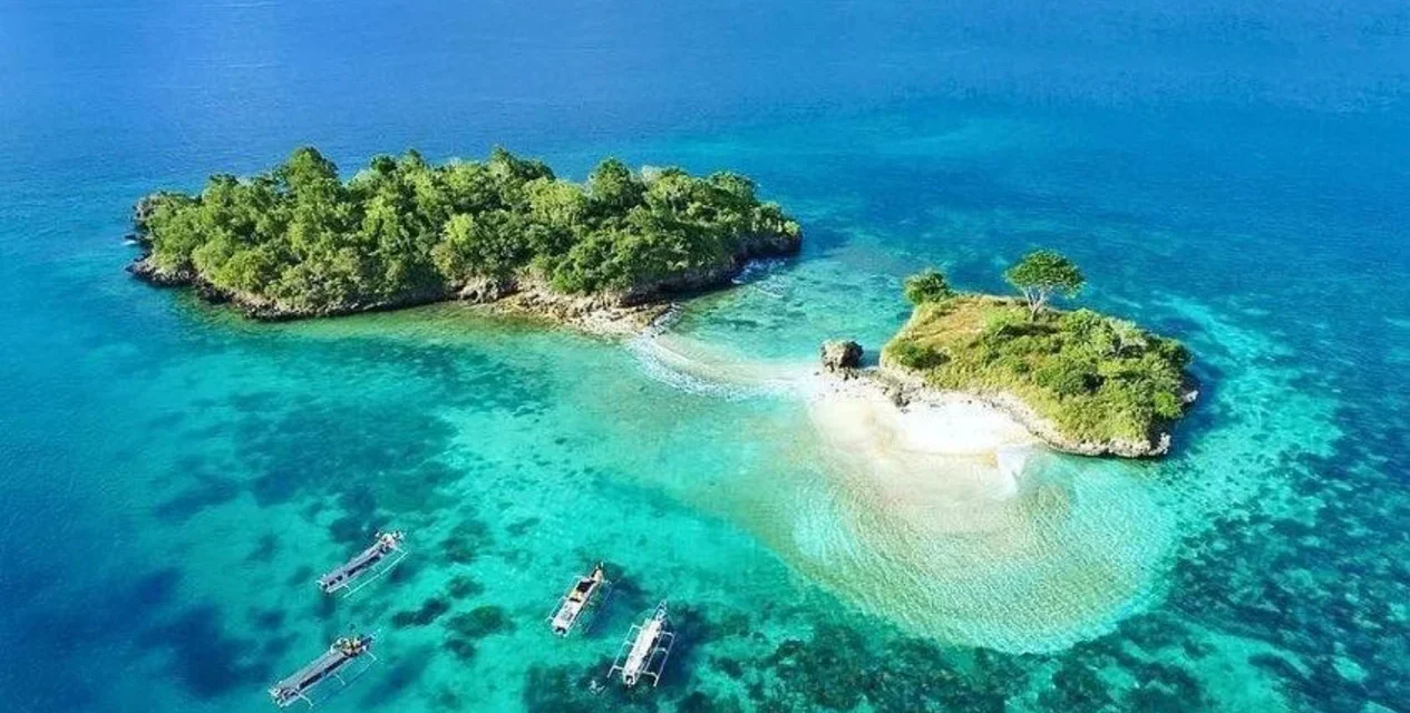 Gili Petelu And Pink Beach Snorkeling Tour in Lombok
