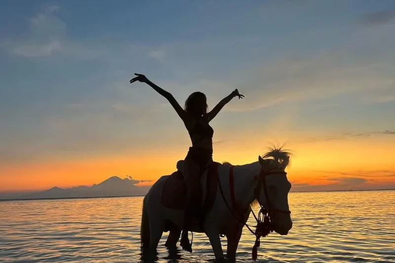 Gili Trawangan Sunset Beach Horse Riding Experience